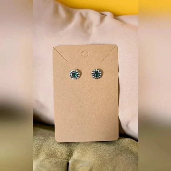 Silver Plated Green Gemstone Flower Stud Earrings - Picture 2 of 2